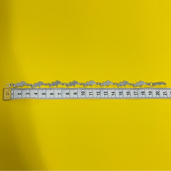 Coloured Dolphins Bracelet - Picture 6 of 7